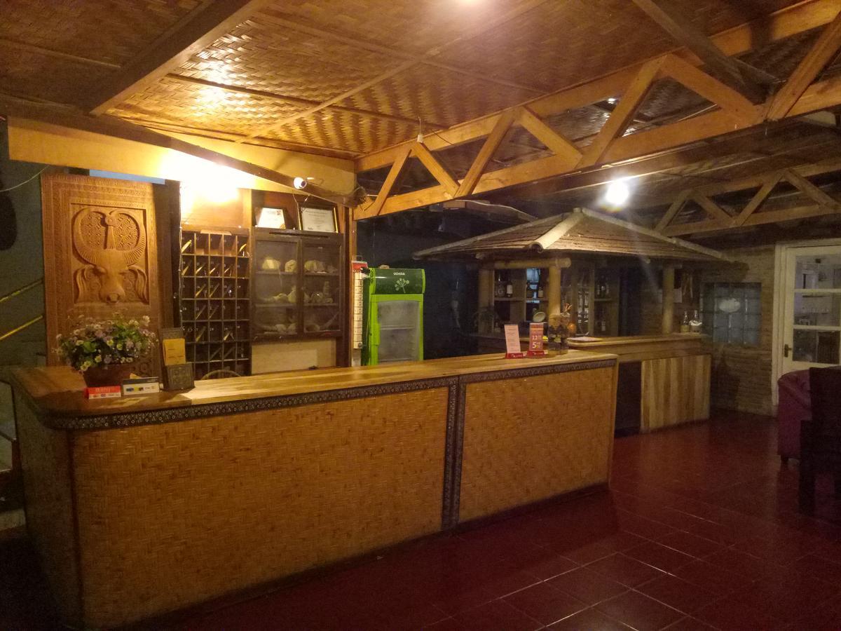Hotel Pison Rantepao Exterior foto